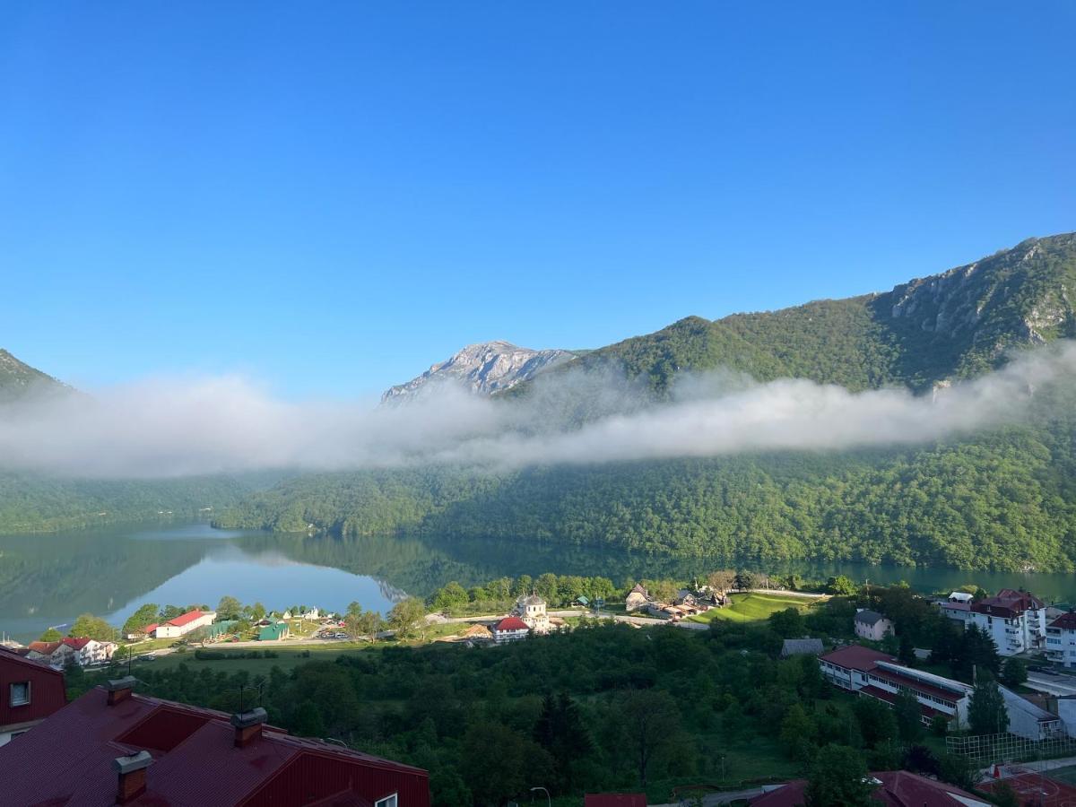 Vista Apart Plužine Buitenkant foto